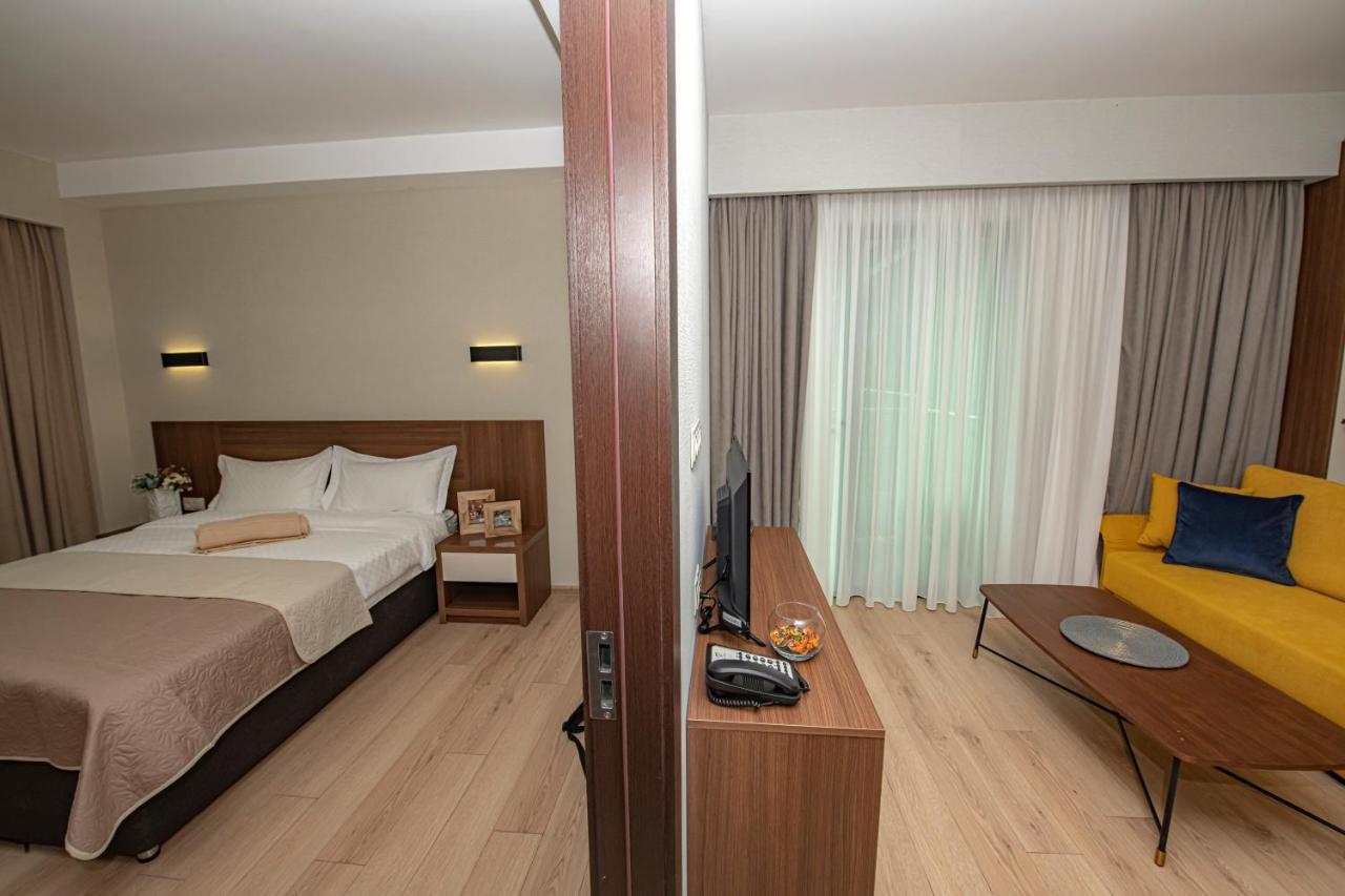 Crystal Residence บาคูเรียนี ภายนอก รูปภาพ