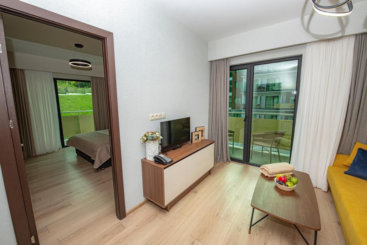 Crystal Residence บาคูเรียนี ภายนอก รูปภาพ
