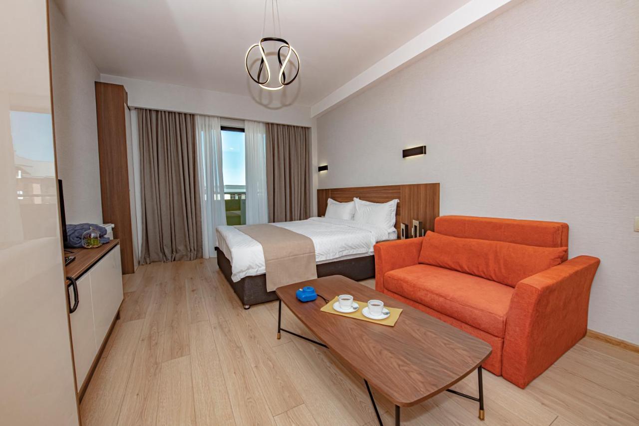 Crystal Residence บาคูเรียนี ภายนอก รูปภาพ